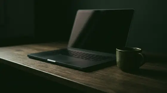 Wix, Squarespace eller din egen hjemmeside? Fordele, ulemper og hvad det koster over tid